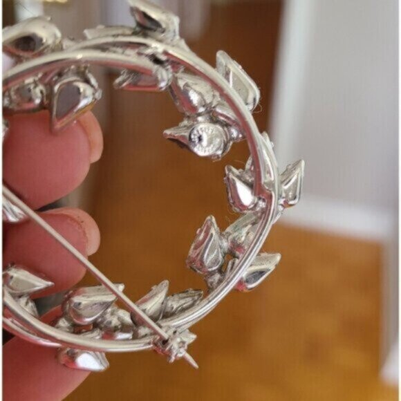 Vintage Jay Flex Sterling Silver Wreath Leaf Crystal Cluster Circle Brooch Pin - Picture 10 of 12